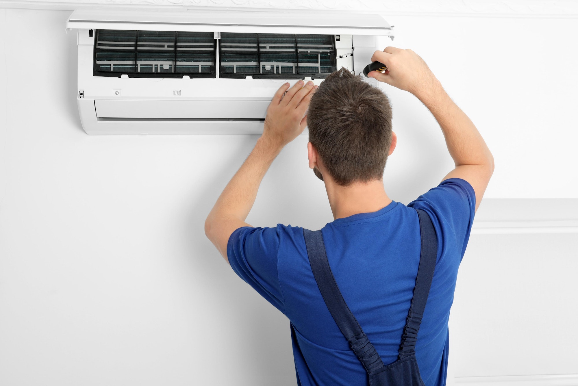 Air conditioner repair, high quality photo about air conditioner service